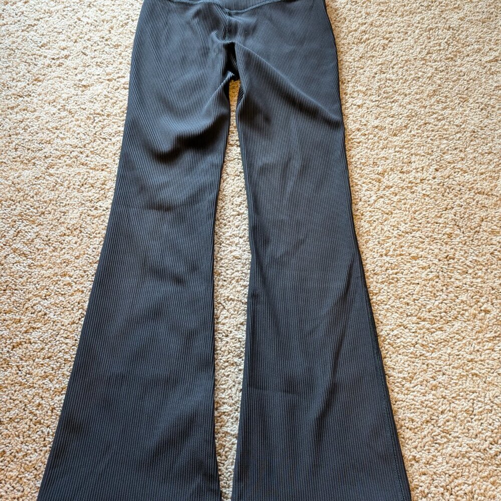 Athleta Elation Rib Crop Flare Pantalon 3/4 Small tall